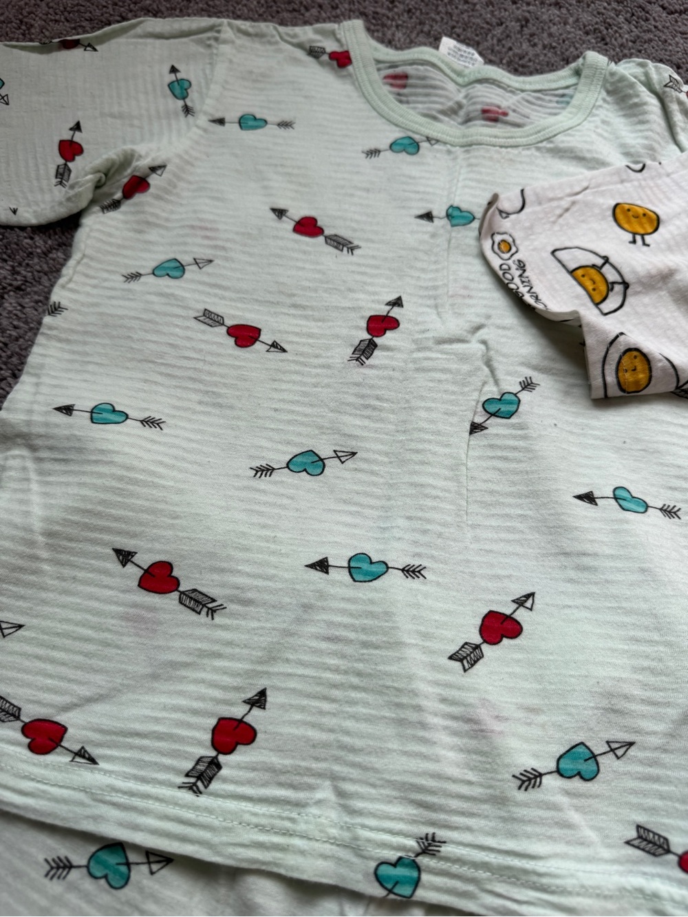 Korean Brand Kids Short Sleeve Pajama Sets - Mint Arrow & White Sunny Egg Prints - Picture 2 of 5